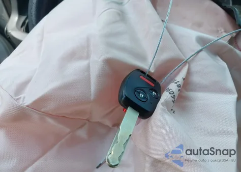 2013 Honda Fit z USA, uszkodzony, nr VIN JHMGE8H39DC071584